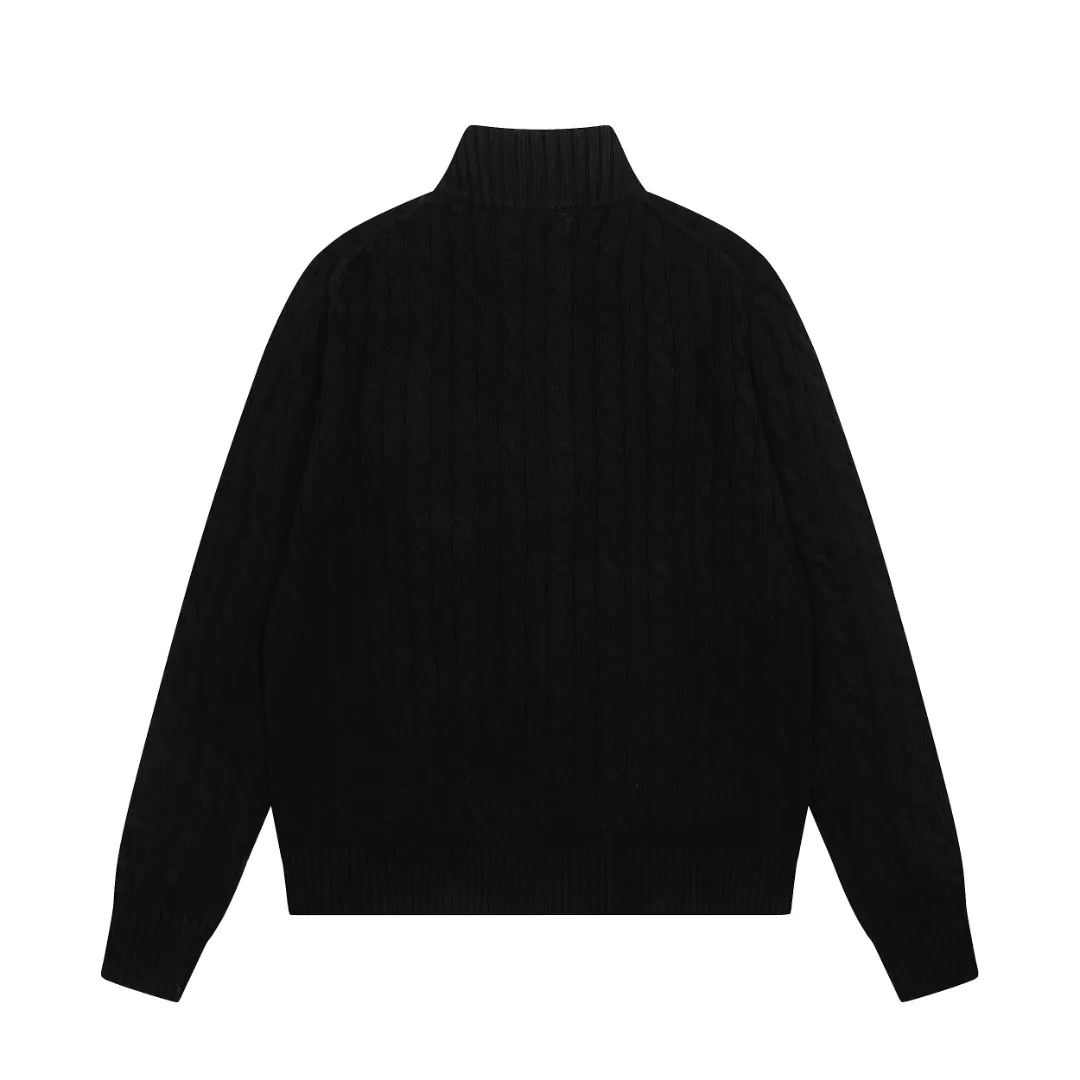 P260 Top quality" Style number: DS814# (not off the shelves all year round) [Ralph Lauren full zipper solid color pony embroidered logo twist knitted sweater jacket] ✅Ralph Lauren Ralph Lauren full zipper classic basic versatile style unisex couple knitted sweater autumn and winter coat ✅Main supplier platform live broadcast Wholesale entities Replacement when out of stock Not off the shelf ✅ZP quality 1:1 version Scan the code to enter the GF website Counter quality ✅Details and quality are the only one in Guangzhou. Imported quality cotton yarn focuses on high-end and cost-effective. Needless to say good quality. ✅The version is restored to the original order. The maximum size can be worn up to 200 pounds. Loose, comfortable and stress-free. ✅The upper body is simple and easy to match. A must-have item for ootd. Good-looking clothes are never picky. Recommended must-have items in the wardrobe. Size: S-XL. Color: Black and red, milky white, gray blue, khaki, navy red label, Ankora red.